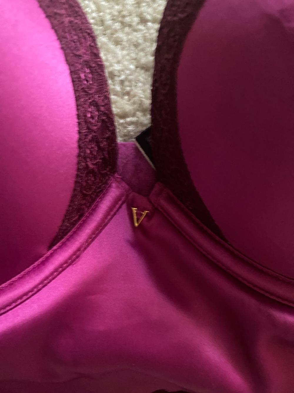 Victoria secret bombshell 34C padded underwire bonded side bra - Picture 2 of 9